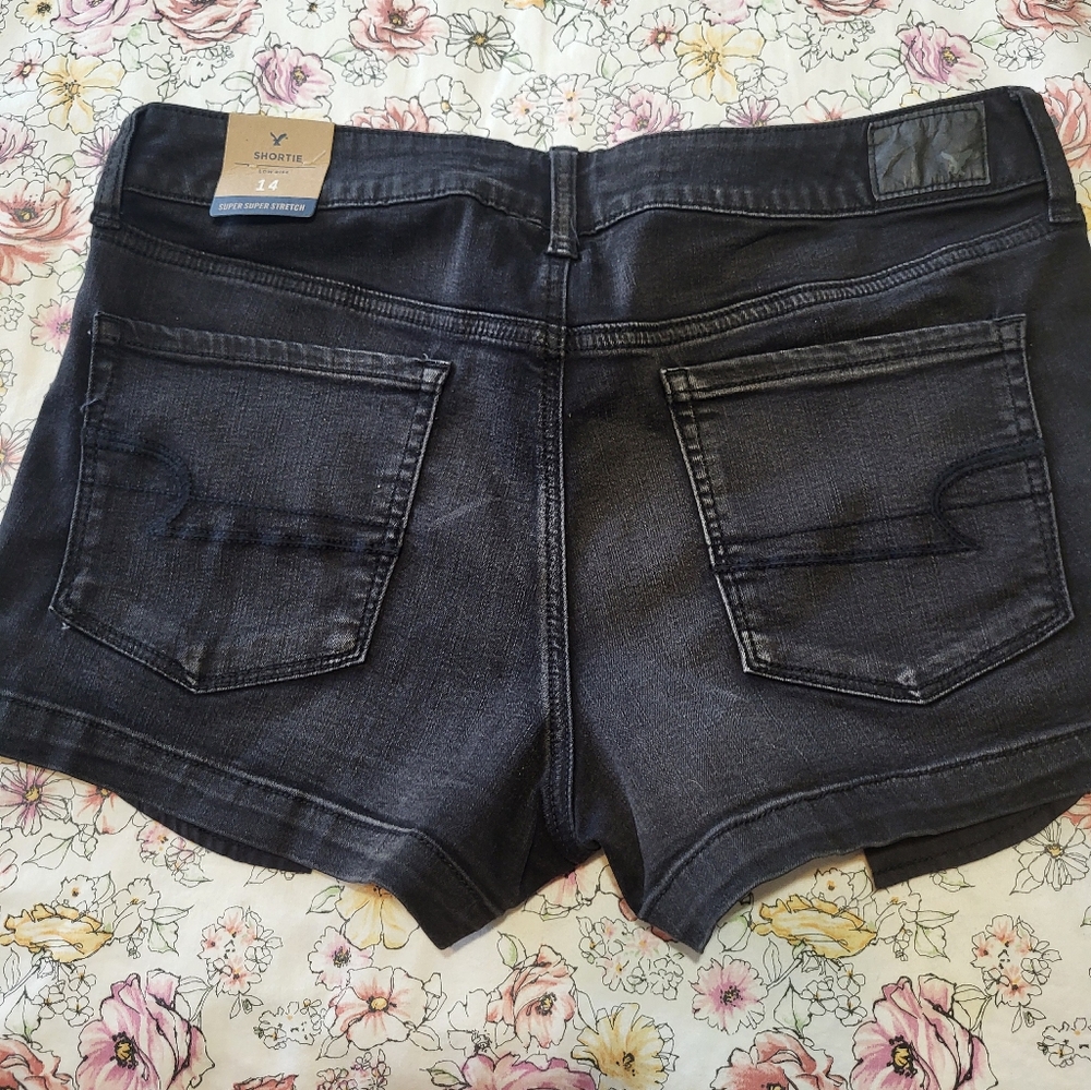 American eagle black shorts size 14